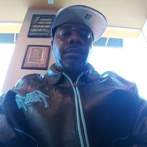 Meet your Posher, Delmaroe